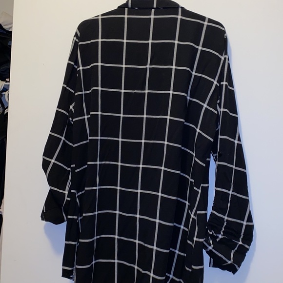 Passport  Black white Soft Plaid Button Up Shirt - Picture 4 of 11
